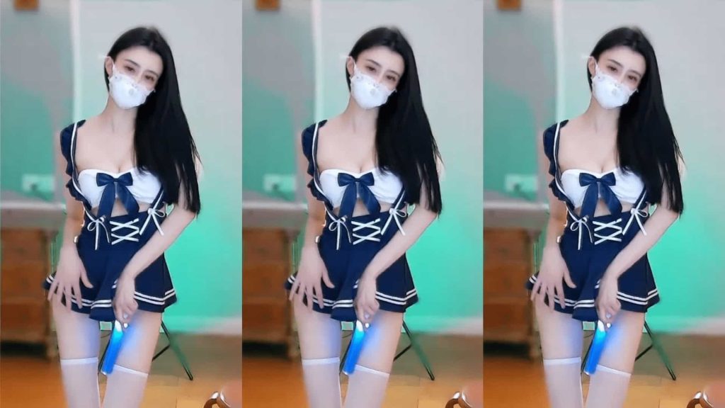 【网易CC 白妖妖】清凉丁字JK女学生 光棒激情摩擦！【1V】【570M】