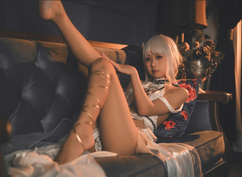 【足控福利】萌芽儿 – 碧蓝航线 马萨诸塞 礼服 【30P 248MB】-福利岛