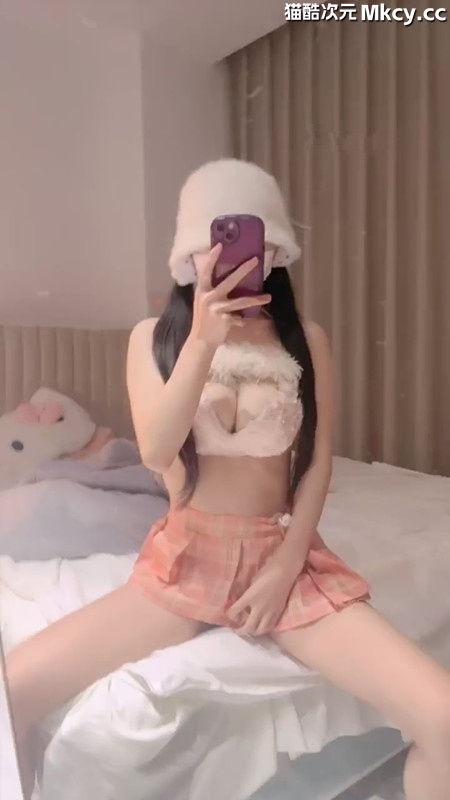 小柔-12月24日流出 今年最美校花！完美身材~自慰！不… [5V+4P/3.15G] 预览图 1