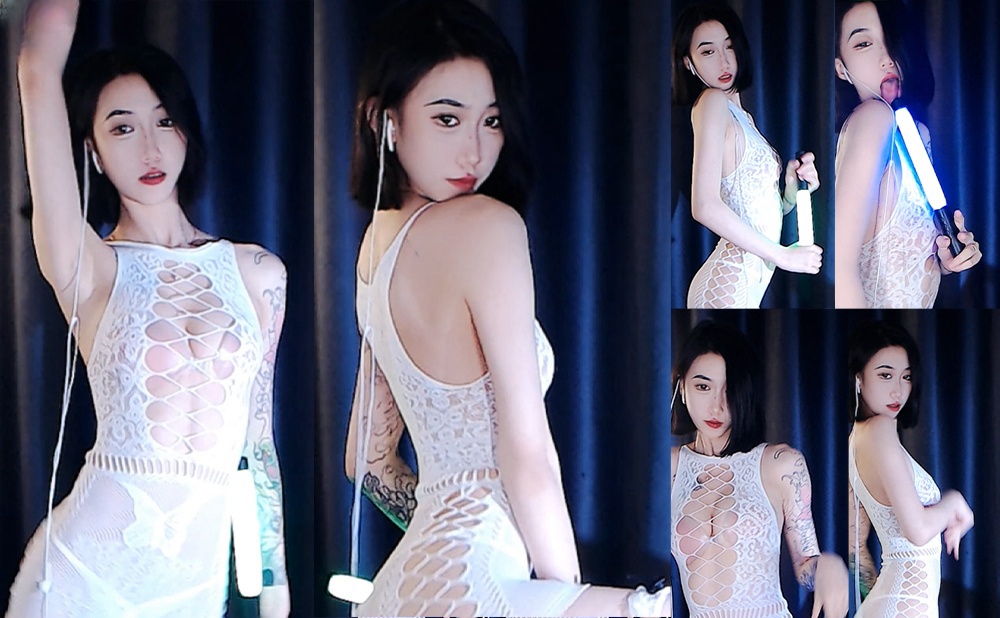 【CC 苏曼】新土豪定制热舞！镂空情趣乳贴丁字 套弄荧光棒！【1V】【255M】