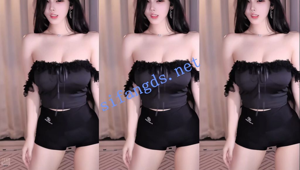 【斗鱼】谁的小棉袄呢，超火高级定制+绝顶骚舞【14V】【1.03G】 预览图 13