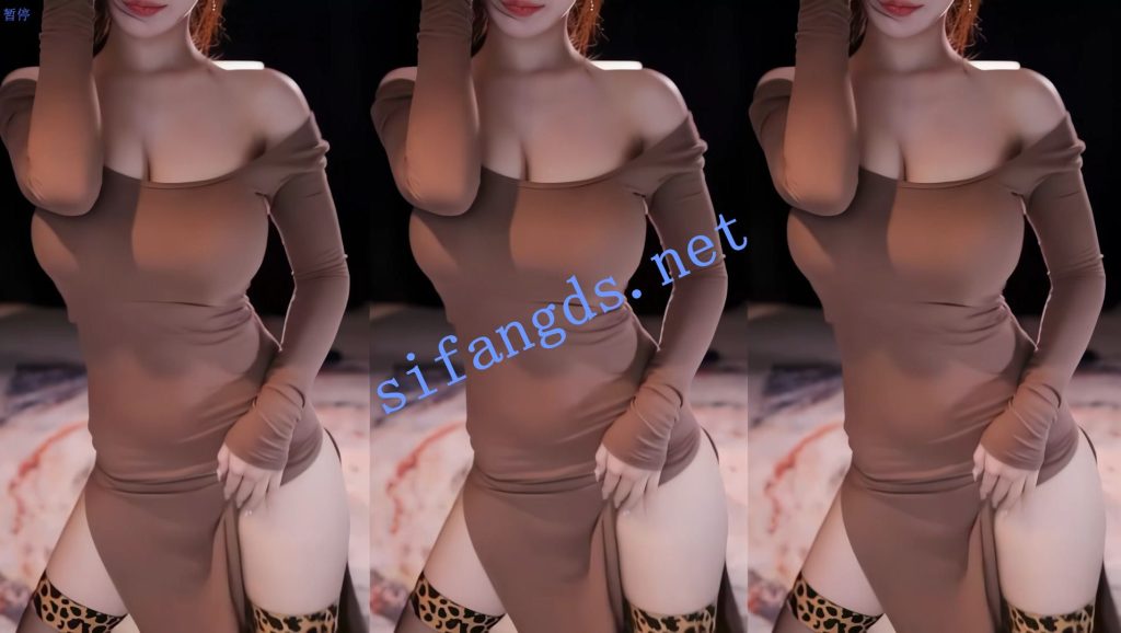 【斗鱼】谁的小棉袄呢，高开叉漏丁稀缺定制，典藏！！！【1V】【145.5M】 预览图 10