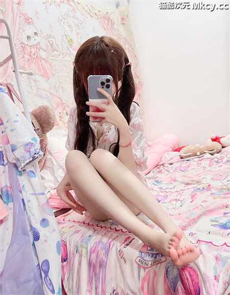 jasmine甜酱-露脸白虎小萝莉[68v+92p/1.2G] 预览图 3