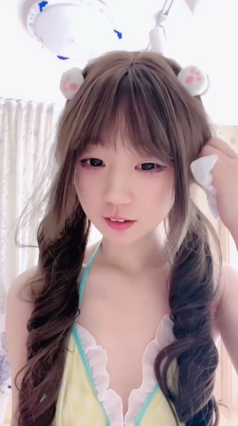 超极品高颜值福利姬 洛丽塔 白虎妹妹自慰-福利岛