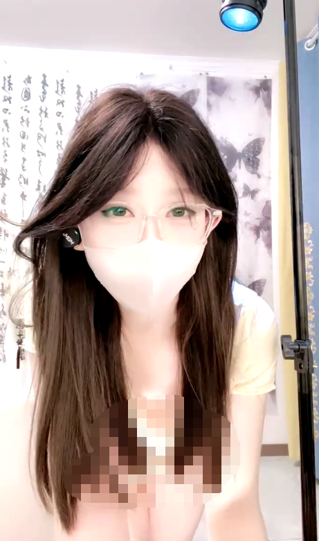 蓝川师織 高颜值反差眼镜女大-福利岛