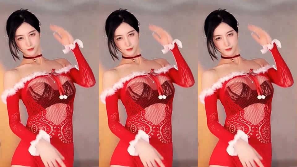 斗鱼温柠小南南 付费无水定制 情趣内衣骚舞【2V】【772M】 预览图 7