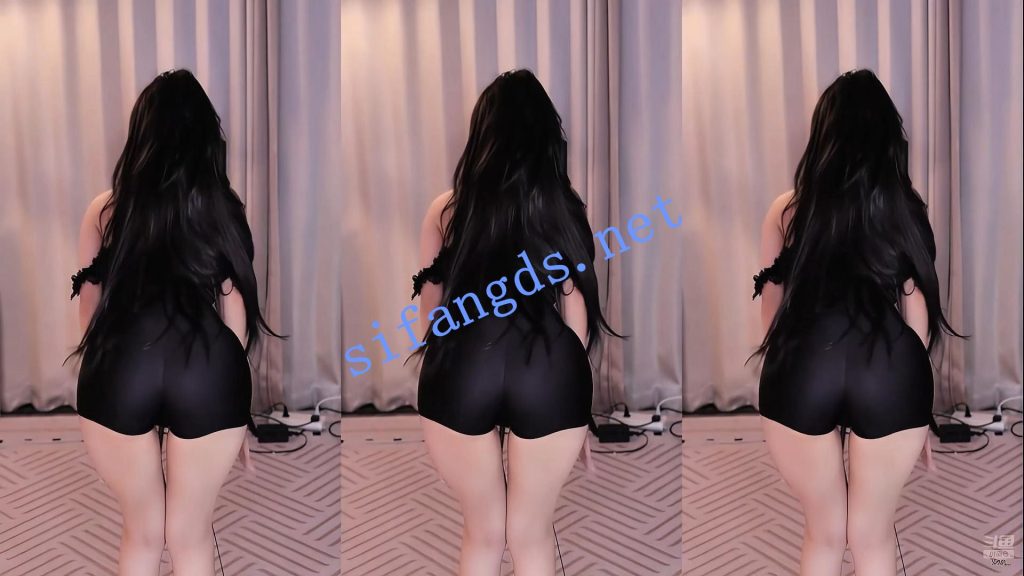 【斗鱼】谁的小棉袄呢，超火高级定制+绝顶骚舞【14V】【1.03G】 预览图 8