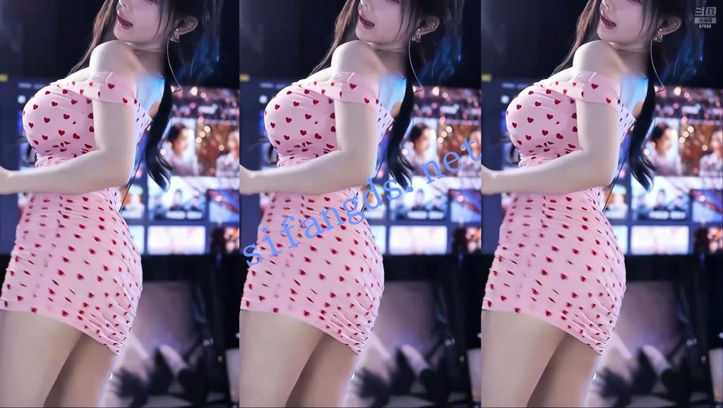 【斗鱼】谁的小棉袄呢，超火高级定制+绝顶骚舞【14V】【1.03G】 预览图 7