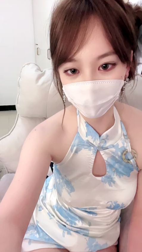 兔菲小妤 旗袍 预览图 1