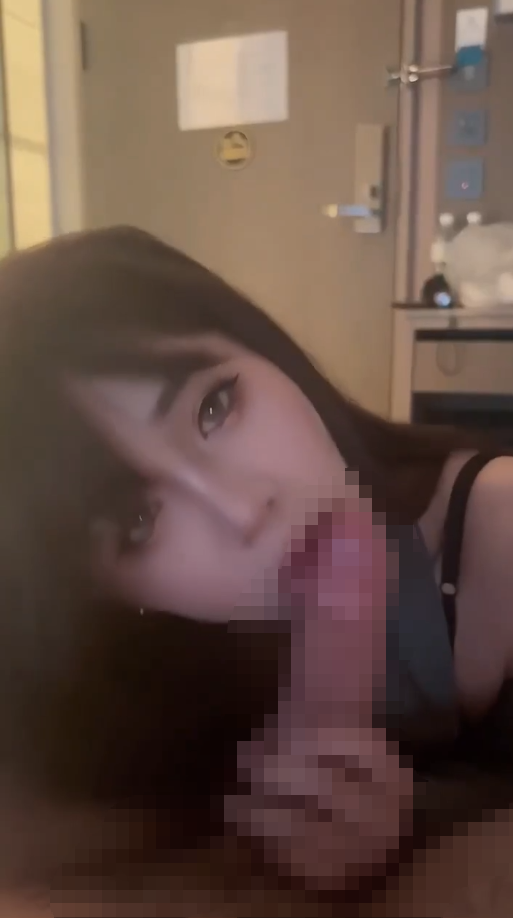 大神爆操各种母狗学生妹 【11V 642MB】 预览图 1