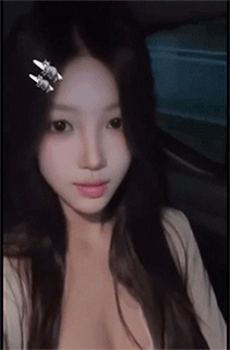 娇小可人儿！超清纯又可爱的17万粉丝抖音网红齐婧煊，回收的电脑意外爆出大尺度露脸自慰白浆及啪啪视频，很嫩 奶子不大奶头挺拔【1V】【729M】 预览图 12