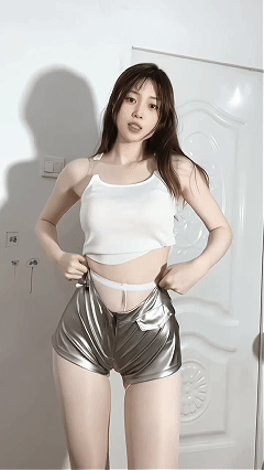 抖音瑜伽裤女神 甜子兔哟 妮妮妈最新定制+福利骚舞12月合集【79V】【1.88G】 预览图 7