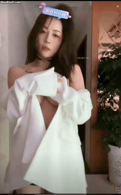 【抖音琳lin】露脸了 大尺度骚舞堪比定制脱衣露奶男友视角【12V】【450M】 预览图 12