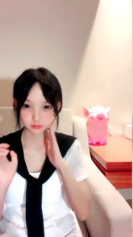 鬼鬼啊 反差裸舞选手 预览图 1