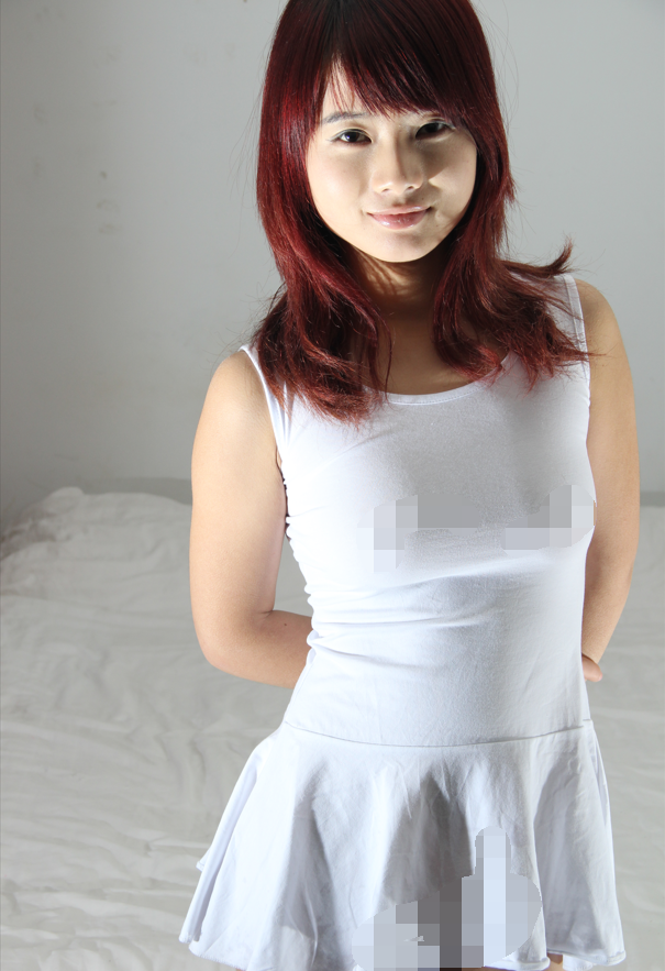 国模 苏珊（于曼）大尺度 无水印私拍 【900P25V7.60G】 预览图 2