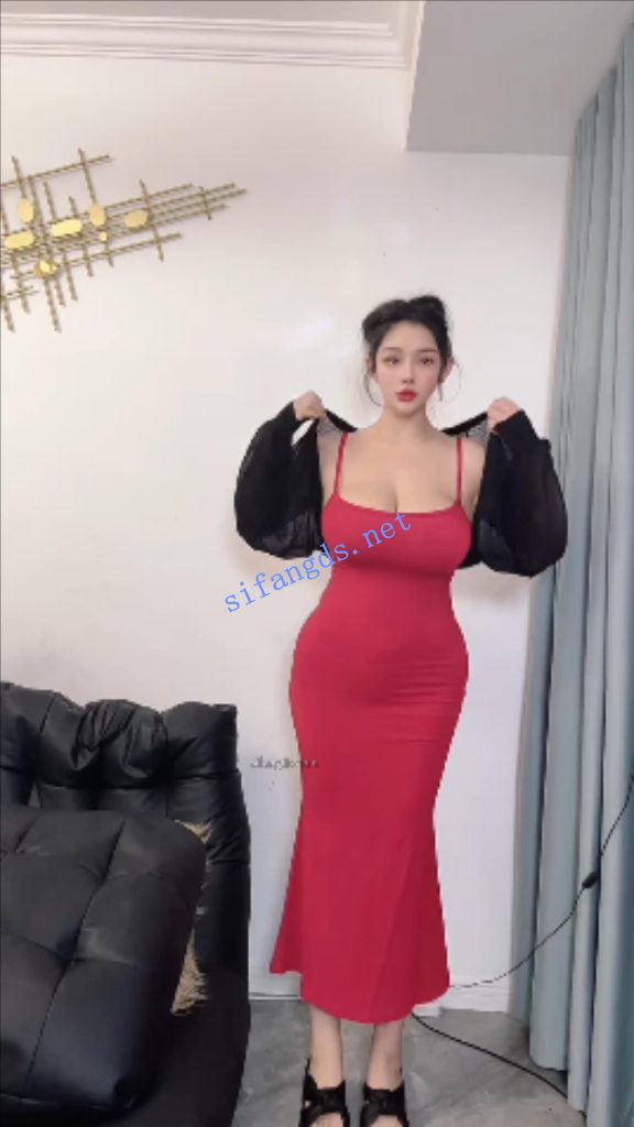 重磅重庆巨乳网红谢佳佳各种情趣内衣秀豪乳露奶又大又软【29V】【112M】 预览图 33