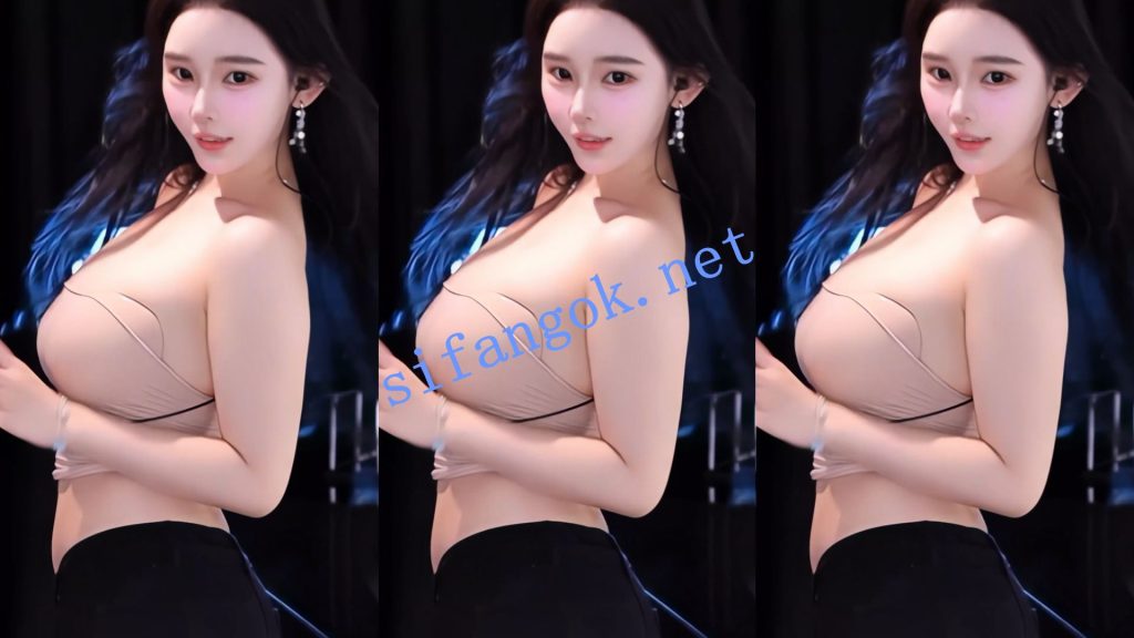 【斗鱼】谁的小棉袄呢 新年大礼包 超火高定最猛系列12V【12V】【1.65G】 预览图 42