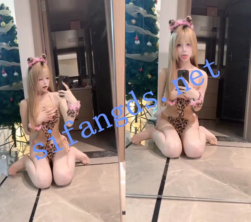 抖音快手近120万粉阿黑颜魅魔-蛇妈 制服魅惑福利【23V】【717M】 预览图 8