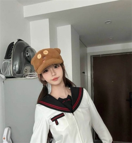 抖音 小姜姜 气质精神小妹 露点 自慰 掰开B特写【1V】【143M】 预览图 5