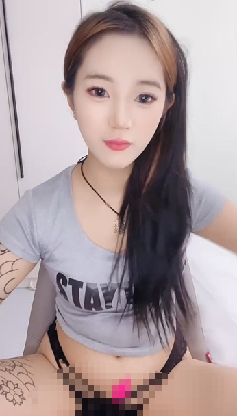 高颜值舞蹈生妹妹淫乱裸舞 预览图 3