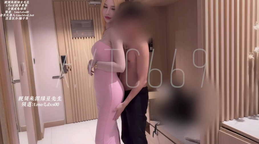 伊藤诚 1月6日同步更新原创博主拥有实体娃娃之称的小姐姐，也算是老牌女主了。百看不腻，酒店又开始新的一轮。 【1V 1.24GB】-福利岛