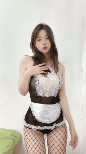 抖音瑜伽裤女神 甜子兔哟 8月新番内衣骚舞情趣福利【46V】【991M】 预览图 12