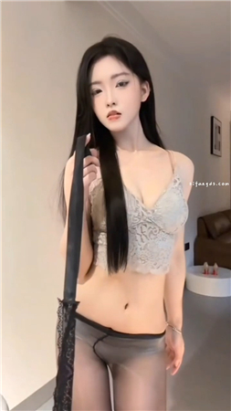 【抖音】小邹很哇塞，33万粉人气主播私顶内衣骚舞极限诱惑【52V】【2.92G】 预览图 33