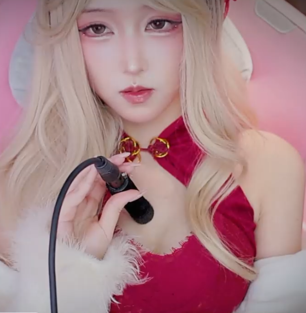 二呆啾 _oi~元旦快乐捏_20260102 1V528M百度盘 预览图 1