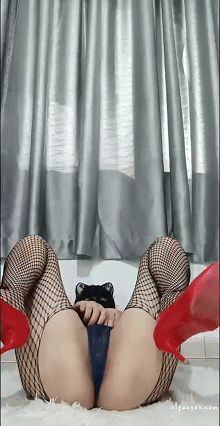 抖音骚主播 小英子 顶B骚舞巴拉豆 瑜伽裤拉丝展示-6【10V】【1.27G】 预览图 8