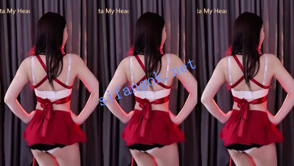 【网易CC】小野马 CC最后一月疯狂第二弹11V，内裤奶罩随便漏【11V】【1.12G】 预览图 3