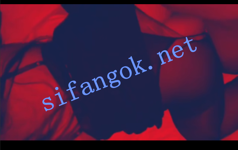 【抖音巨乳】眼神拉丝 你的知了 欧美风巨乳露点后入道具【24V22P】【98M】 预览图 4