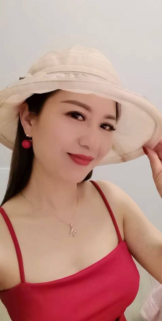 抖音 好运连连 良家丝袜高跟熟女 一对一 目前最大尺度【1V】【83M】 预览图 2