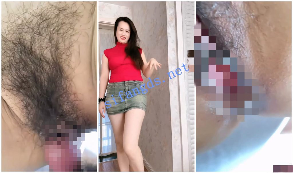 【抖音福利】极品白皙韵味熟女【lris】骚舞肥臀玉足性爱XO【13V】【2.27G】 预览图 7