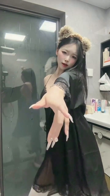 抖音 站在原地告白02uiii 抖音 无水印收藏版合集【10V】【59.8M】 预览图 4