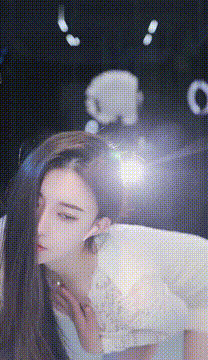 【抖音】有鱼 2（虎牙有鱼）漏内 乳沟 表情十分给力 骚【47V】【5.12G】 预览图 2