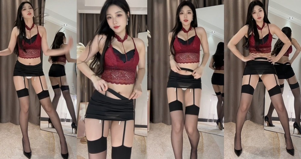 【抖音 圈圈吖】80W粉丝 高价定制大尺度骚舞 抖臀露底【2V】【1.66G】 预览图 1