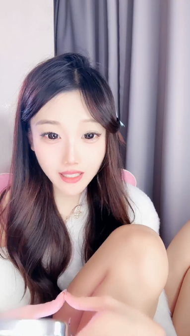 【董小姐】高端裸舞女神 预览图 1