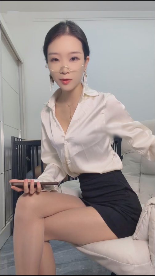 玩物直播阿楠s-251207 强制给圈养狗剃头【1V】【578MB百度云】 预览图 1