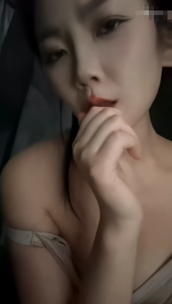 抖音骚女璐璐本璐我脾气老好了是小葵呀 极品身材大长美腿 奶大翘臀 超级骚7V-福利岛