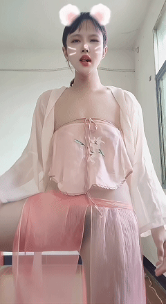 快手主播 张丽 新番定制私拍 脱衣换装动感裸舞 自插掰穴【4V】【1.86G】 预览图 7