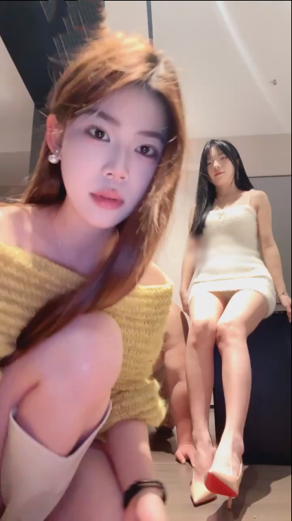 玩物直播uus-251211 双主圣水呕吐钻胯【1V】【514MB百度云】 预览图 1