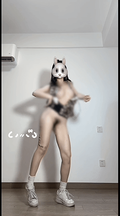 推特西西团队 新秀蚊子 VIP裸舞2026专业动感裸舞弹力插-3【16V】【920M】 预览图 6