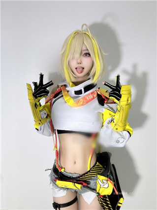 推特顶级COS 希尔薇 2026再起航 1月cos伊莱格 动感裸舞起飞【40P7V】【419M】 预览图 8