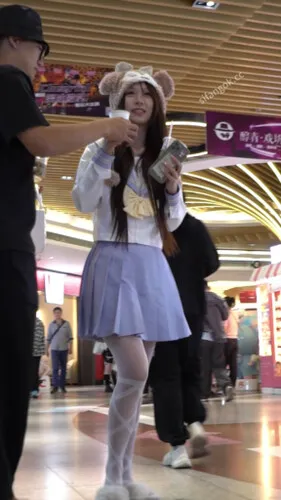 【永久专享】【WaltzCD】华尔兹2023系列之30JK妹白丝【1V】【317M】 预览图 1