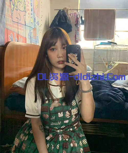 廣西超淫站街女劉紫鑫騷逼肥美多汁深不可測❤️性欲旺盛邊幹邊震假屌齊上陣才微微滿足 247.4MB