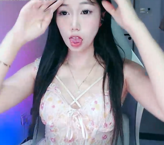 要抱好顶_3d_轻语_女友的心跳_20260112 1V389M百度盘 预览图 1