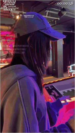 推特極品阿黑顔母狗「Pupu噗噗」《保齡球館約會 下》還記得你上次去玩電玩城是什麽時候嗎，最後在電梯裏口爆結束這場完美的約會 664.3MB 预览图 1