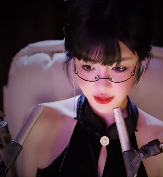 深情默指导_你很敏感？直播中_20260114 1V469M百度盘 预览图 1