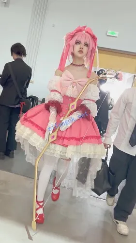 【永久专享】【KFC】洛丽塔学生妹·有男友守护身后·前面露出一大片黑森林【1V】【646M】 预览图 10