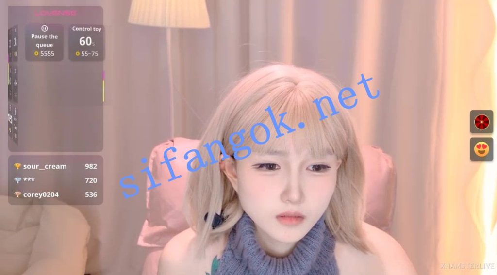 ❤❤❤ST极品新人~【YE_Zi】颜值杠杠的，好漂亮的一对奶子【4V】【1.94G】 预览图 5